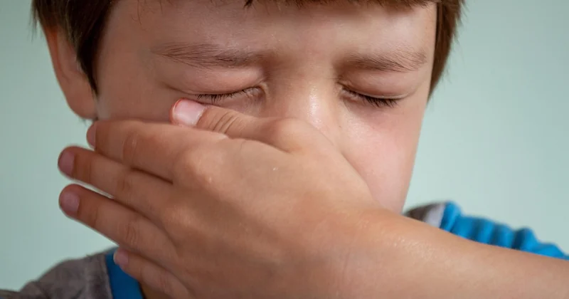 Pourquoi votre bébé pleure-t-il justement le soir ?